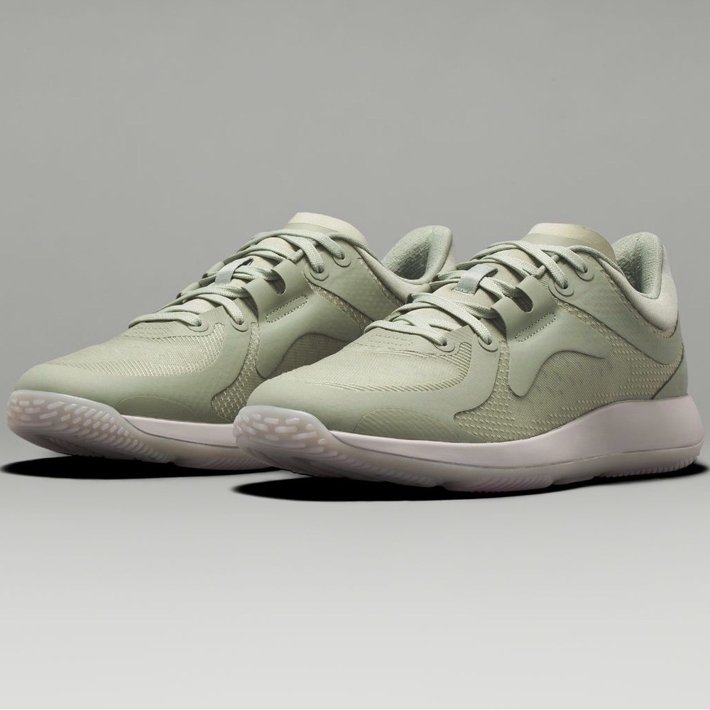 Lululemon Strongfeel training shoe